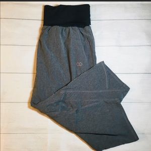 Lululemon Capri size8